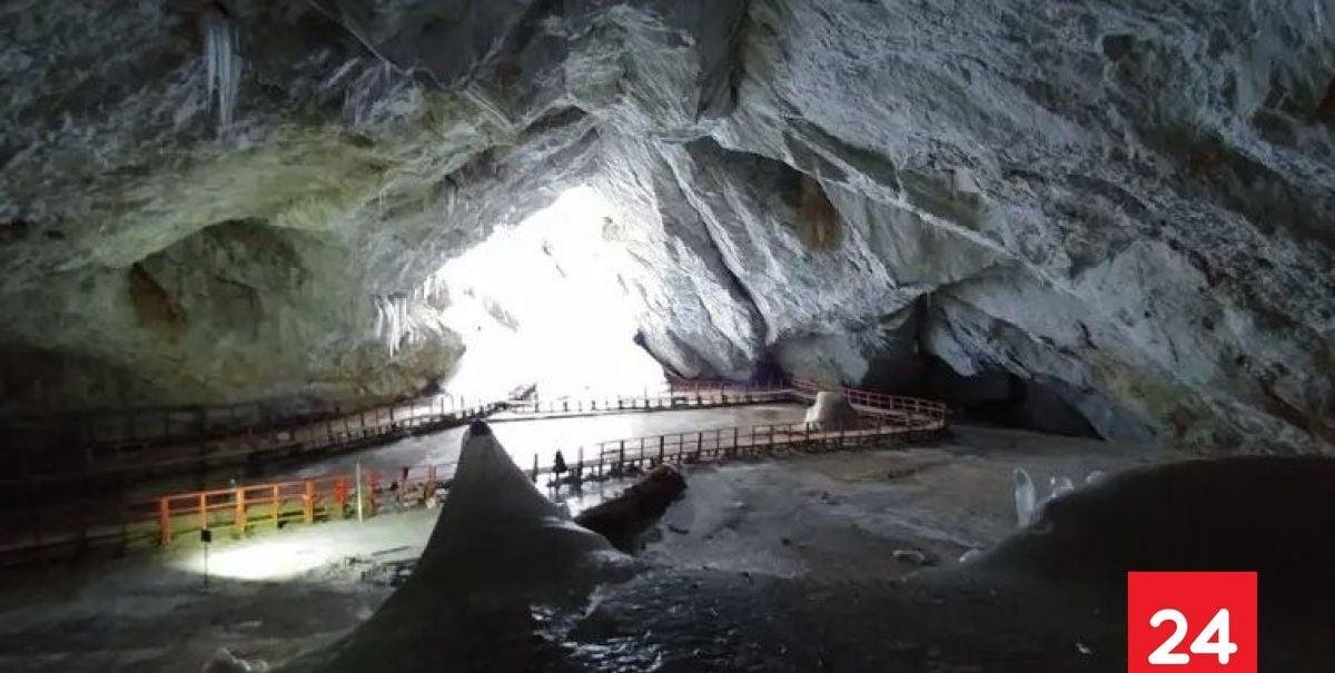 Despiertan bacteria de 5.000 años: escondía algo inesperado