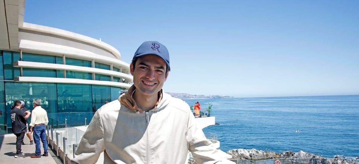 ¿Qué ha entendido Matteo Bocelli del humor chileno?: “Me es difícil entender con mi español” - La Tercera