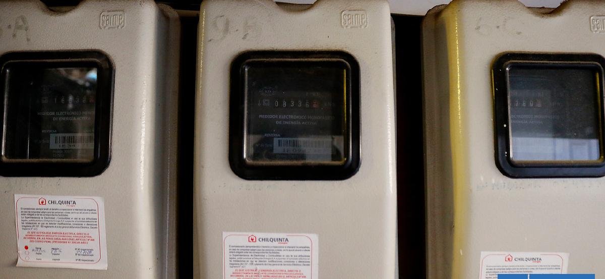 El proyecto de medidores de luz que genera dudas en el Gobierno: costaría US$3.000 millones a empresas