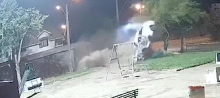 Video: Hombre muere tras protagonizar accidente vehicular con volcamiento en La Pintana