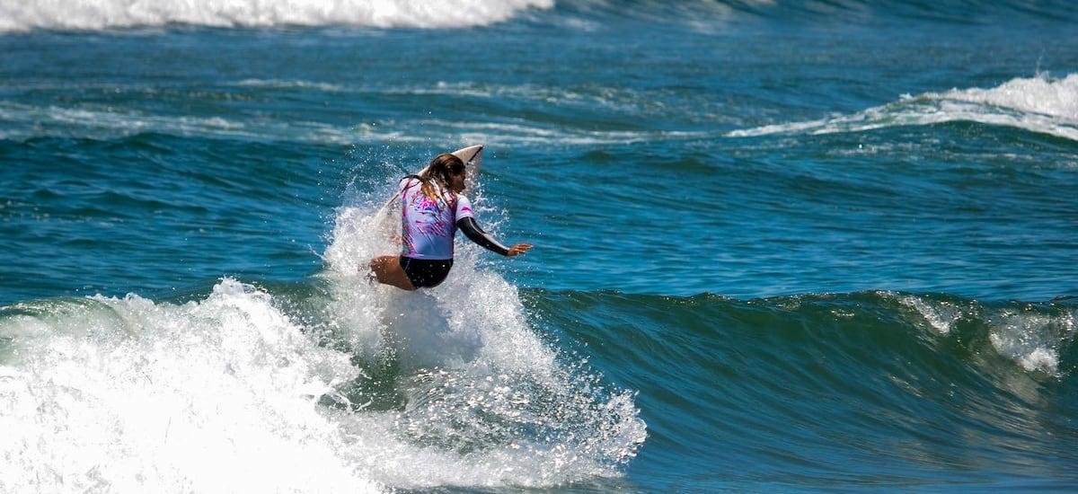 “Latin Girl Arica Prime 2026”: llega a Chile uno de los mayores eventos internacionales del surf femenino - La Cuarta