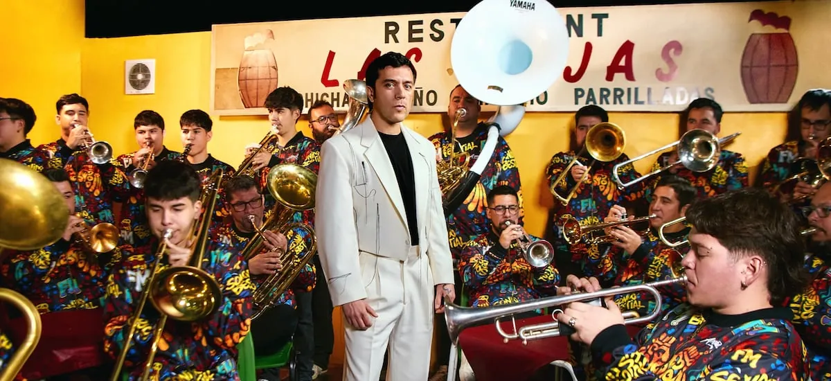 Para iniciar las fiestas: Gepe presenta reversión de “Bomba Chaya” con Fuerza Maestra