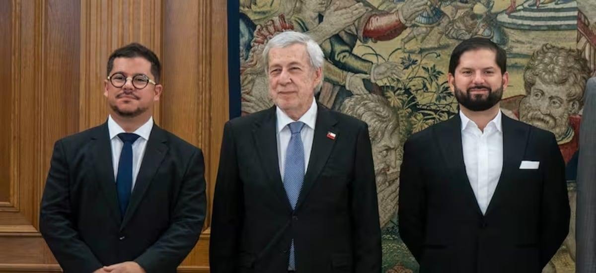 Pasajes con destino a Chile: Cancillería instruye a embajadores regresar al país antes del cambio de mando