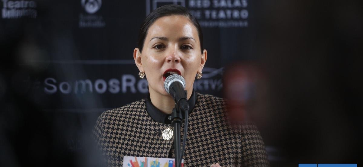 Oposición pide renuncia de ministra Arredondo por financiamiento estatal a festival porno