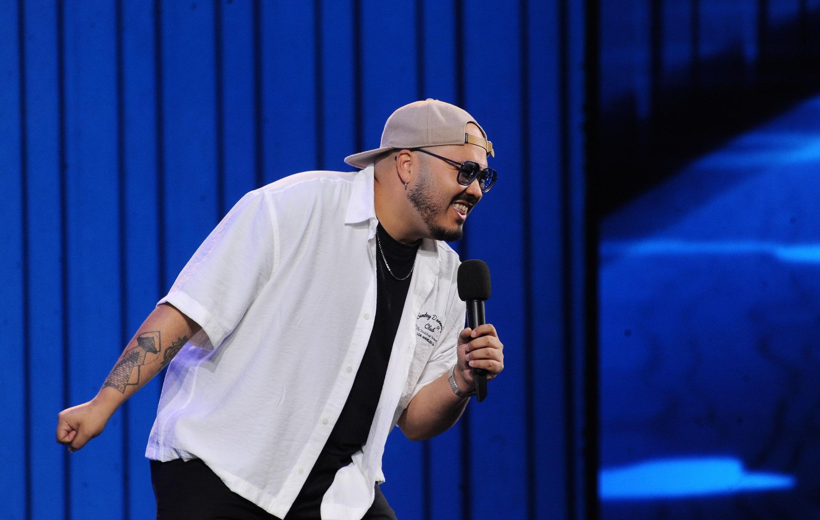 “Tu humor era fome y punto”: Chilenos recuerdan a George Harris en plena rutina de Esteban Düch en Viña 2026