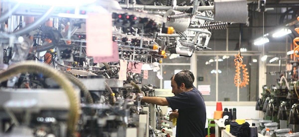 Las herramientas de IA que están cambiando a las empresas locales - La Tercera