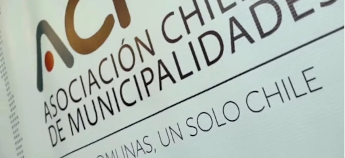 Alcaldes definen áreas sensibles del Presupuesto, piden a gobierno mesa de trabajo y exigen “revertir las reducciones”
