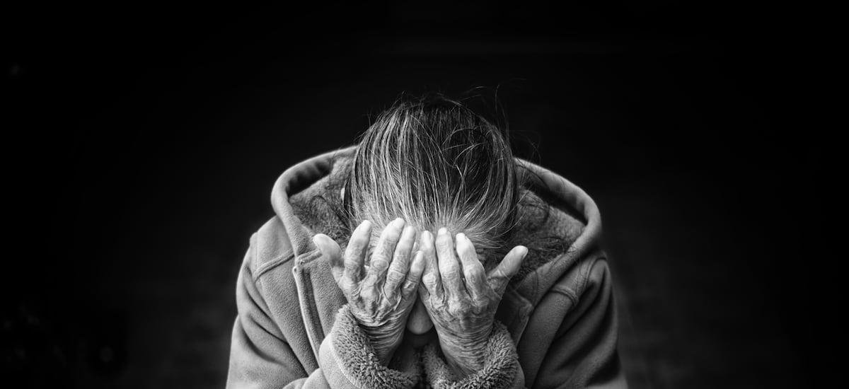 Las 5 enfermedades fuera del cerebro que provocan uno de cada tres casos de demencia - La Tercera