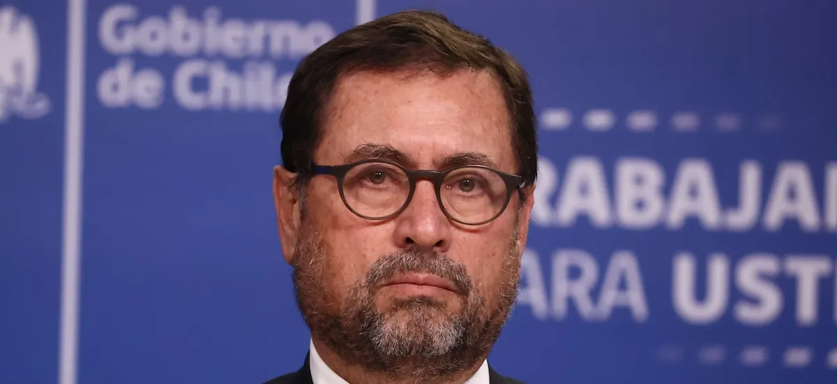 Canciller Pérez Mackenna llama a autoridades argentinas a “ser responsables” tras dichos sobre el Estrecho de Magallanes