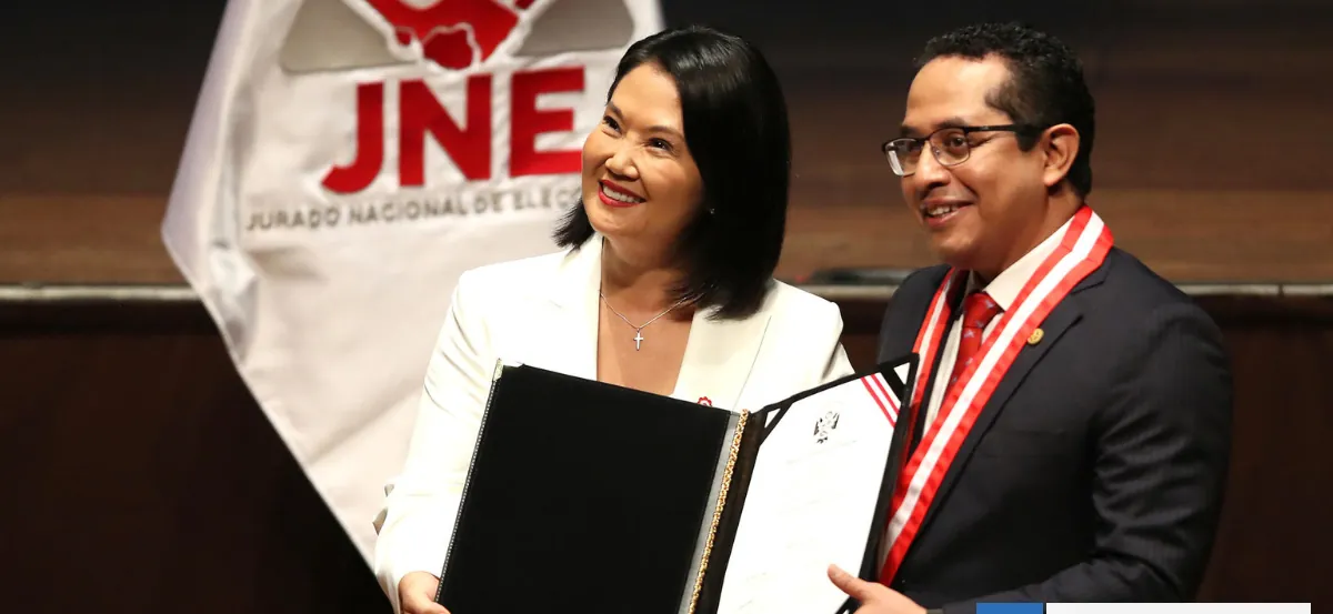 Fujimori recibe credenciales como presidenta electa de Perú: "Orgullosa de ser la primera mujer"