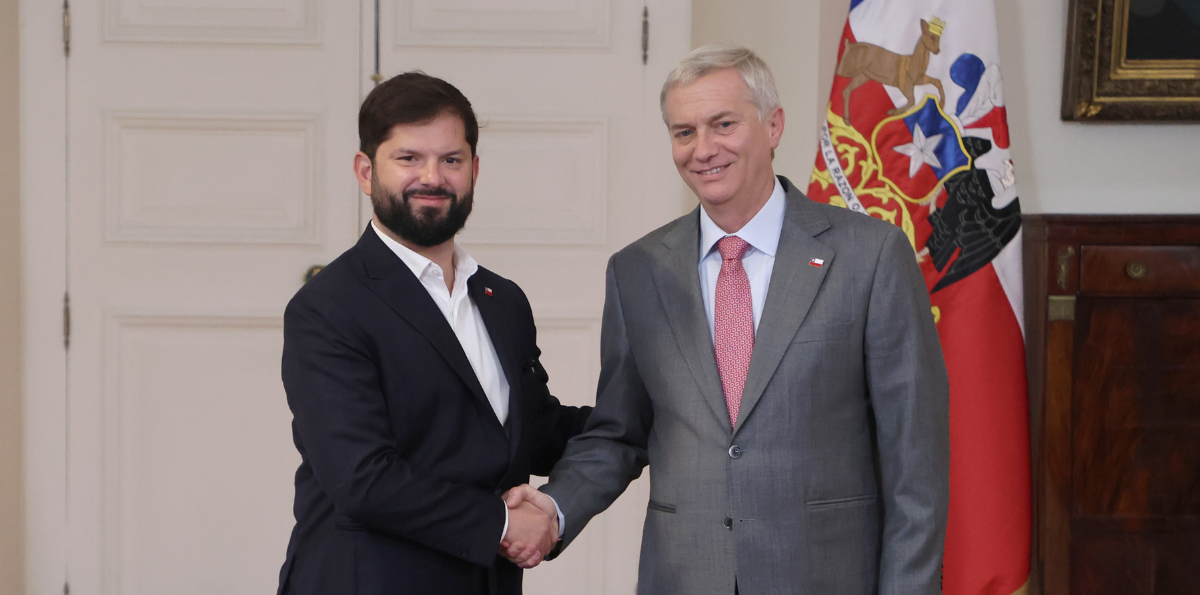 Boric afirma que futuro del cable chino dependerá del Gobierno de Kast