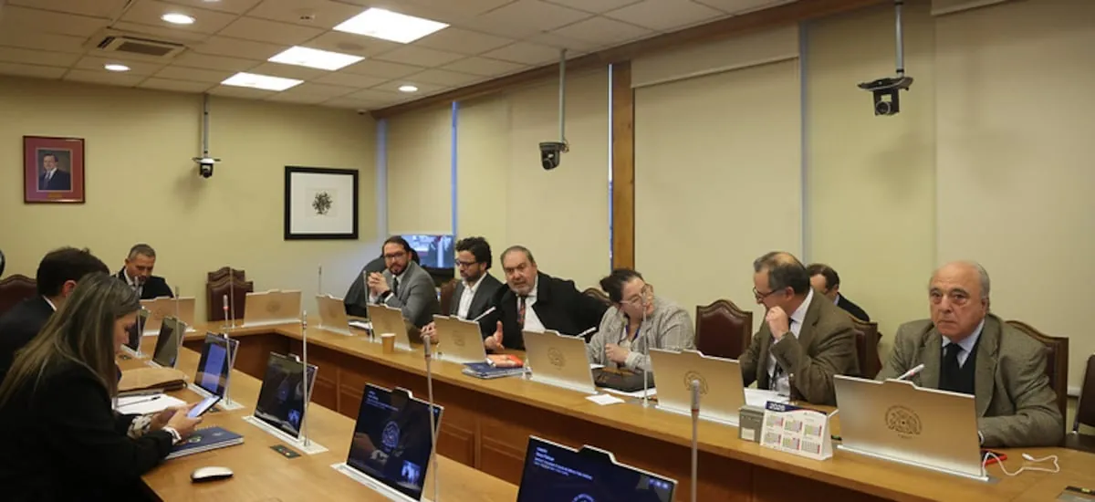 Comisión de Transportes aprueba en general proyecto que amplía suspensión provisoria de licencias de conducir