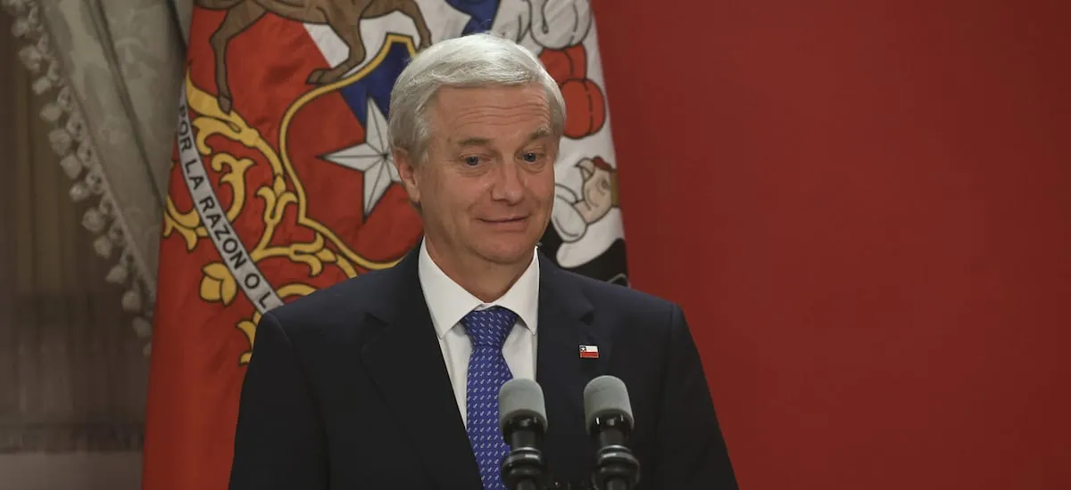 Cadem: 52% piensa que el gobierno del Presidente Kast ha sido peor de lo que esperaba - La Tercera