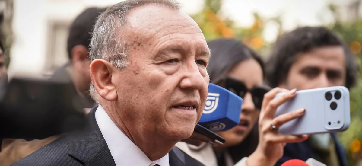 García Ruminot asiste a velorio de Camilo Escalona y destaca su trayectoria: “Logramos construir acuerdos por el bien del país”