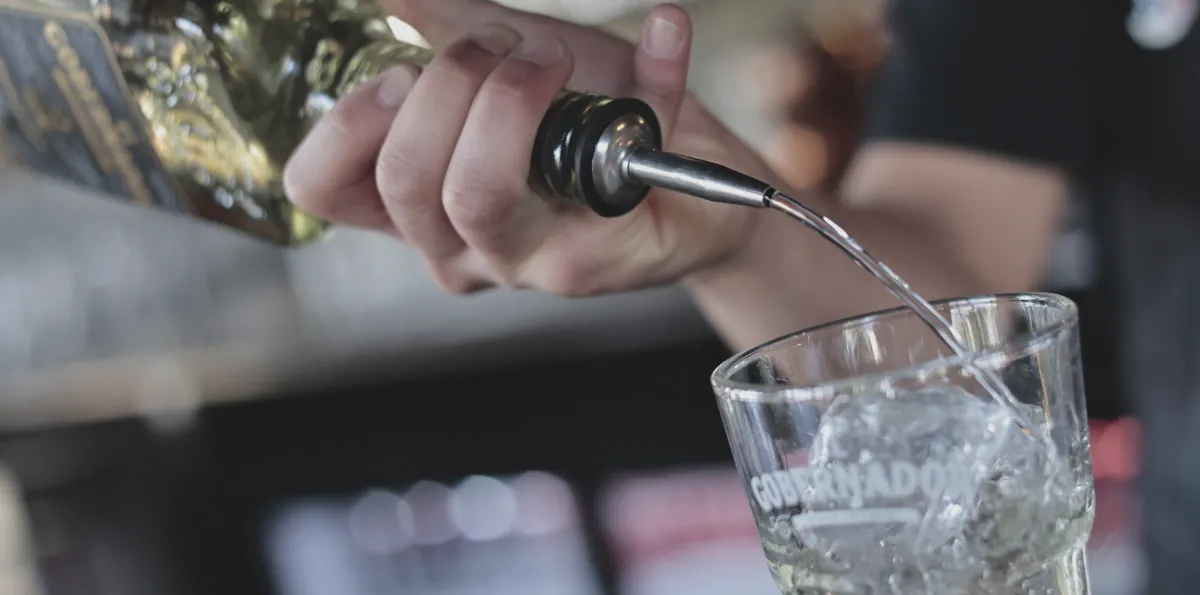 Más de un millón de dólares en importaciones: China es el mayor comprador de pisco chileno