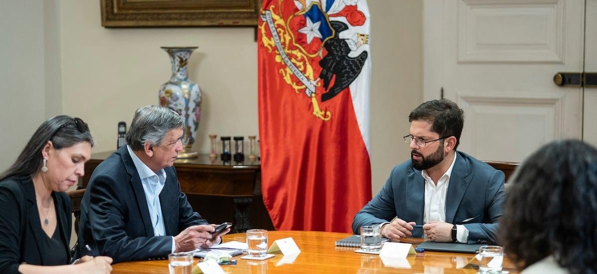 Presión del PC para ir en ayuda de Cuba