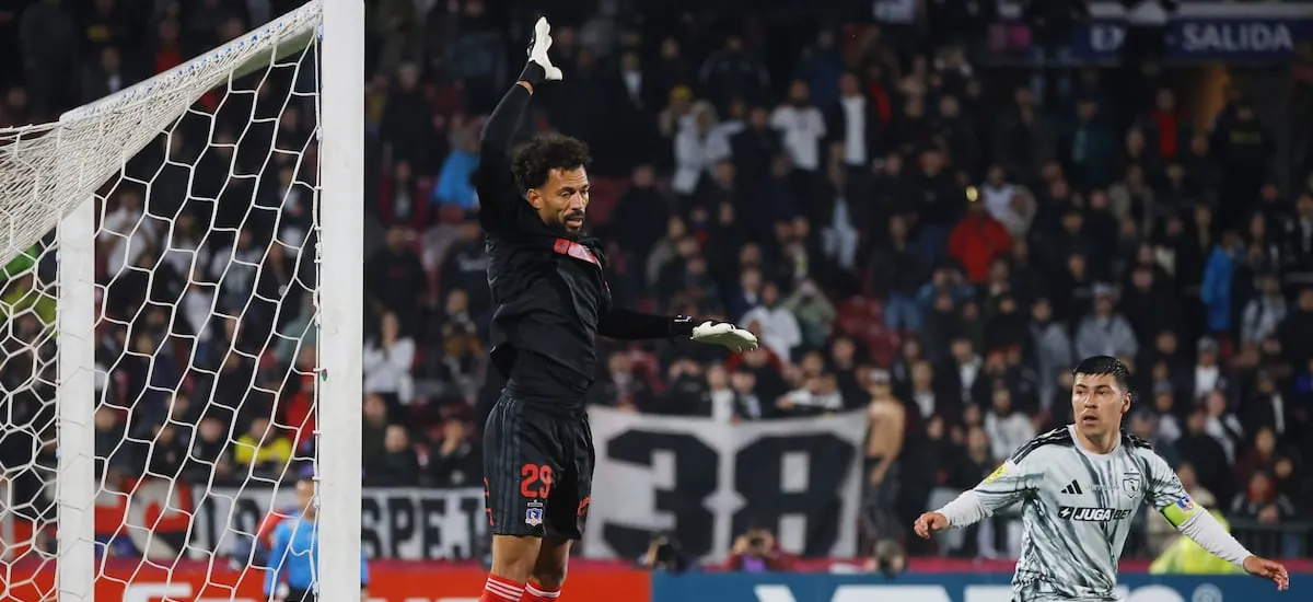 Fernando Ortiz explica la titularidad de Vozinha ante Huachipato: “No es que Gabriel Maureira haya perdido el puesto”