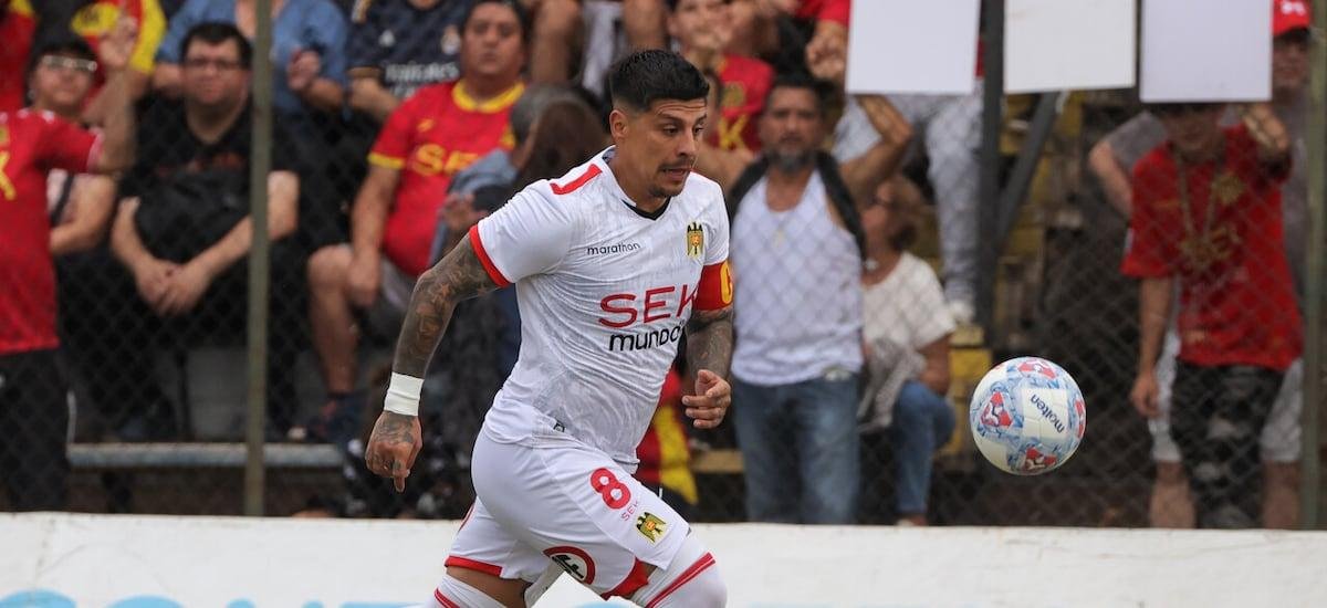 Patricio Rubio se refiere a la polémica salida de Emiliano Vecchio de Unión Española: “Solo verso para la gente”