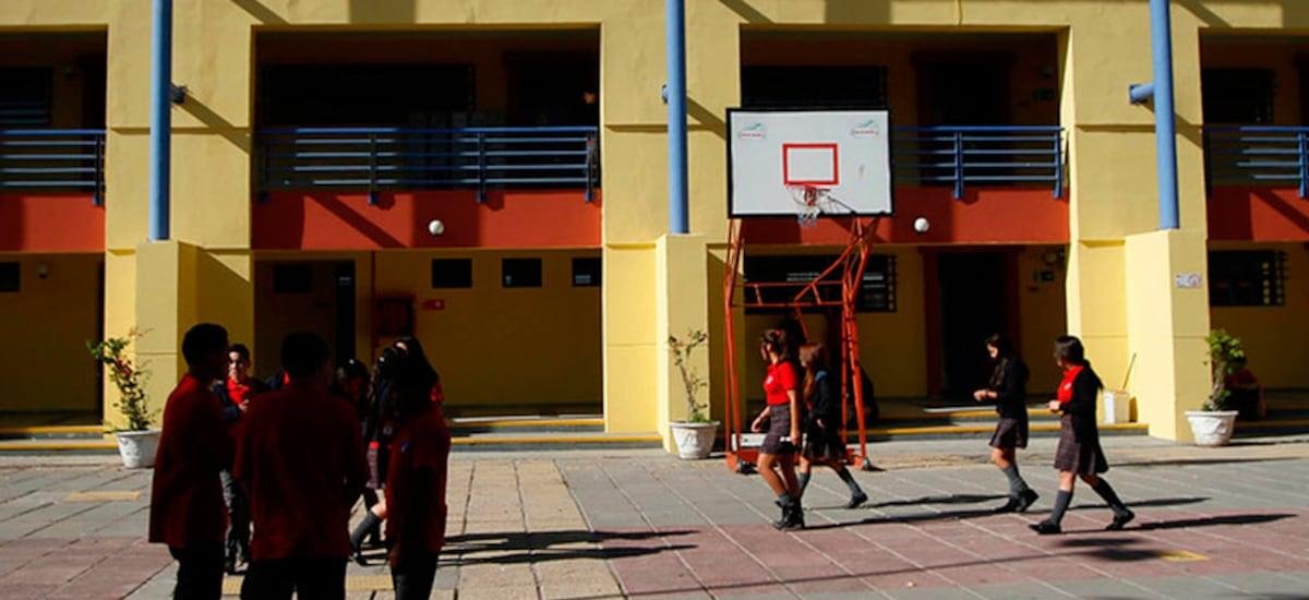 Liceos Bicentenario y educación pública - La Tercera