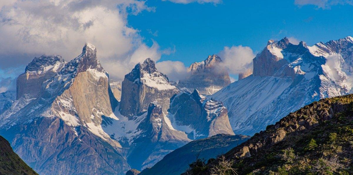 Tres rusos y un estadounidense detenidos por prender fuego en Torres del Paine