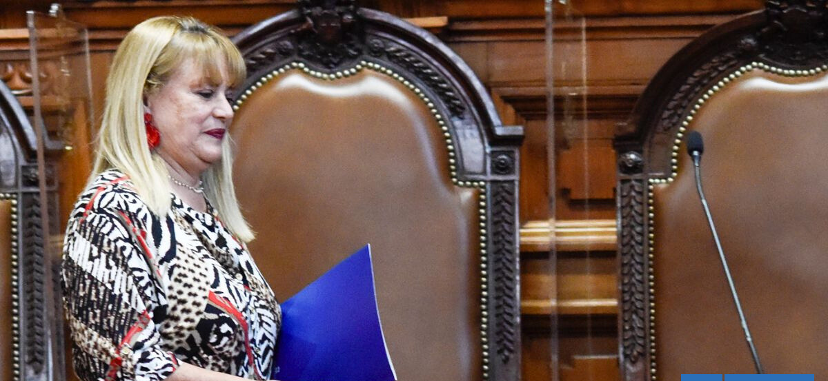 Defensa de Vivanco pide inhabilitar a 15 supremos en apelación de querella de capítulos en su contra