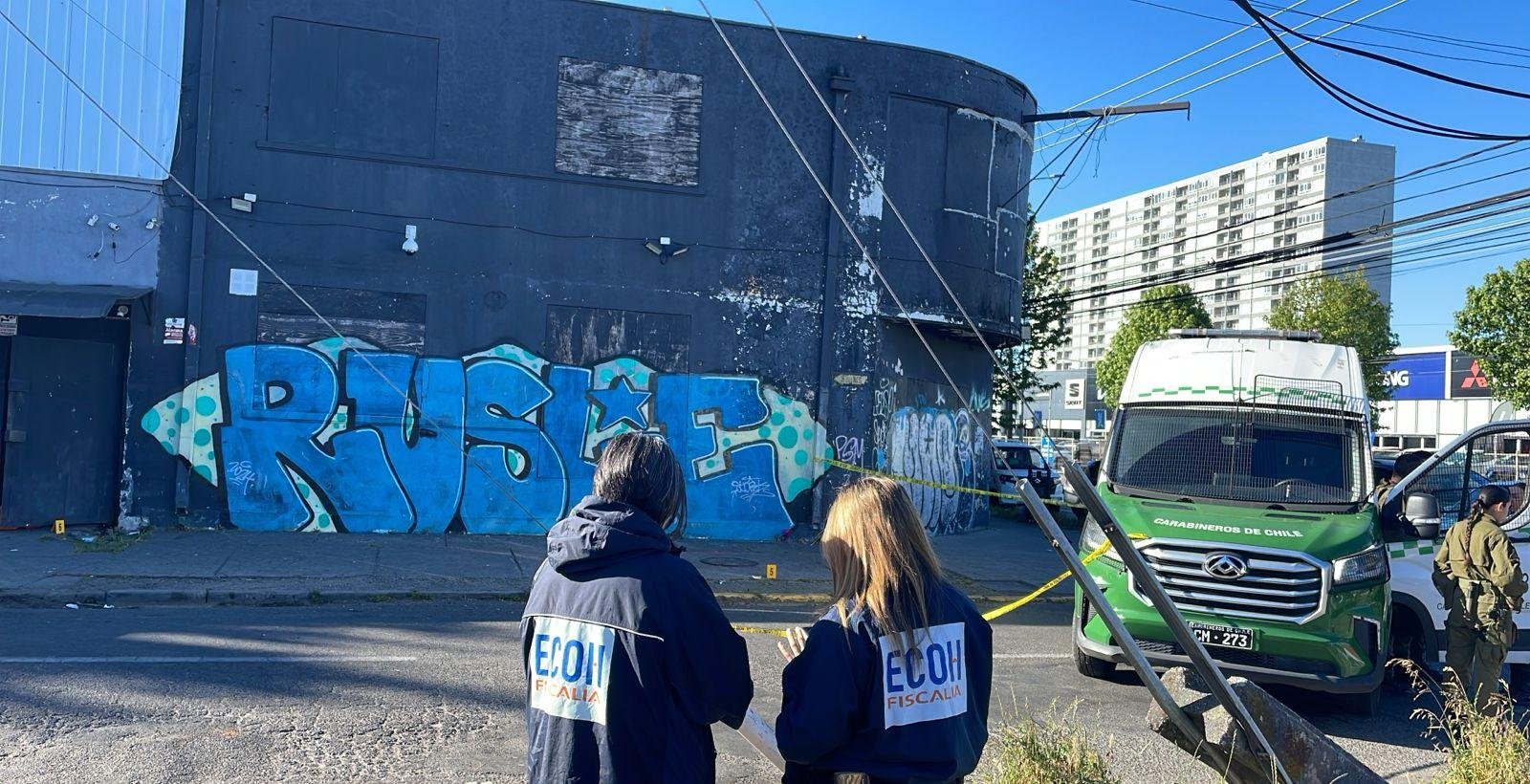 Joven de 19 años es asesinado a balazos en las afueras de local nocturno clandestino de Concepción