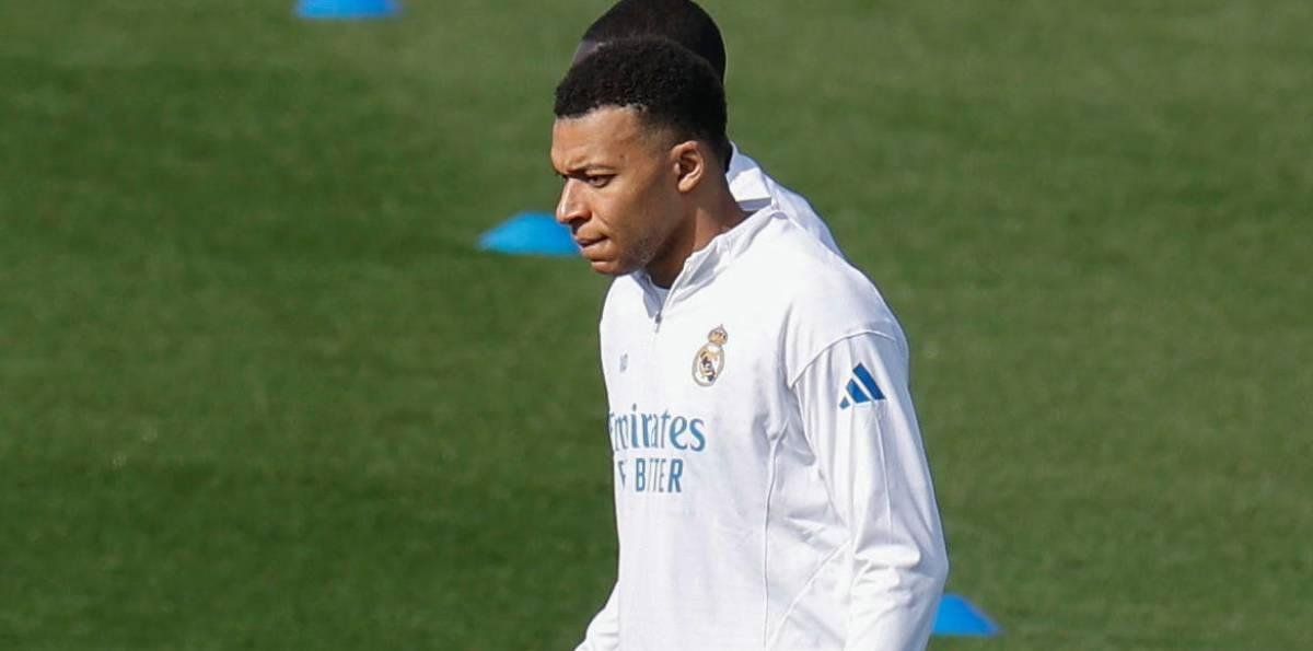 Kylian Mbappé quedó fuera de la convocatoria de Real Madrid para enfrentar a Benfica