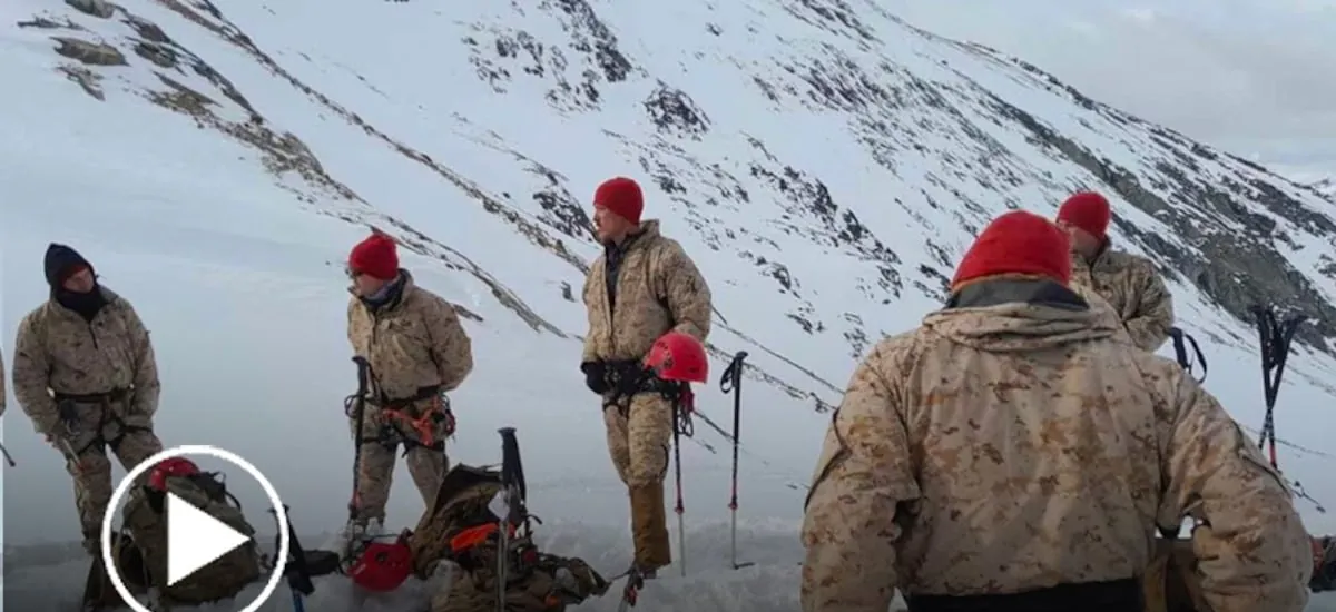Marines de EE.UU. ejercitan con la Armada argentina en Tierra del Fuego