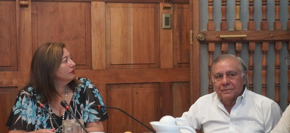 Juan Andrés Lagos (PC) acusa violencia por parte del PS y asegura que se desplegó por la candidatura de Jara