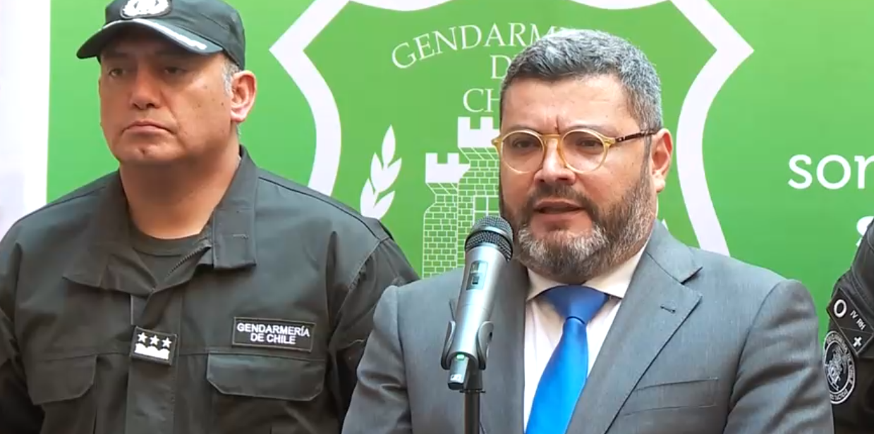 Gobierno presentará denuncia ante el Ministerio Público tras error en la liberación de internos