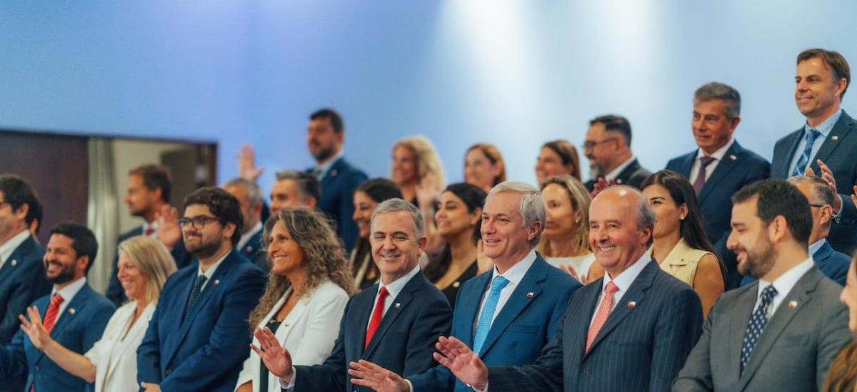 Oficialismo valora nombramientos de delegados y subsecretarios de Kast, pero advierte desafíos y controversias - La Tercera