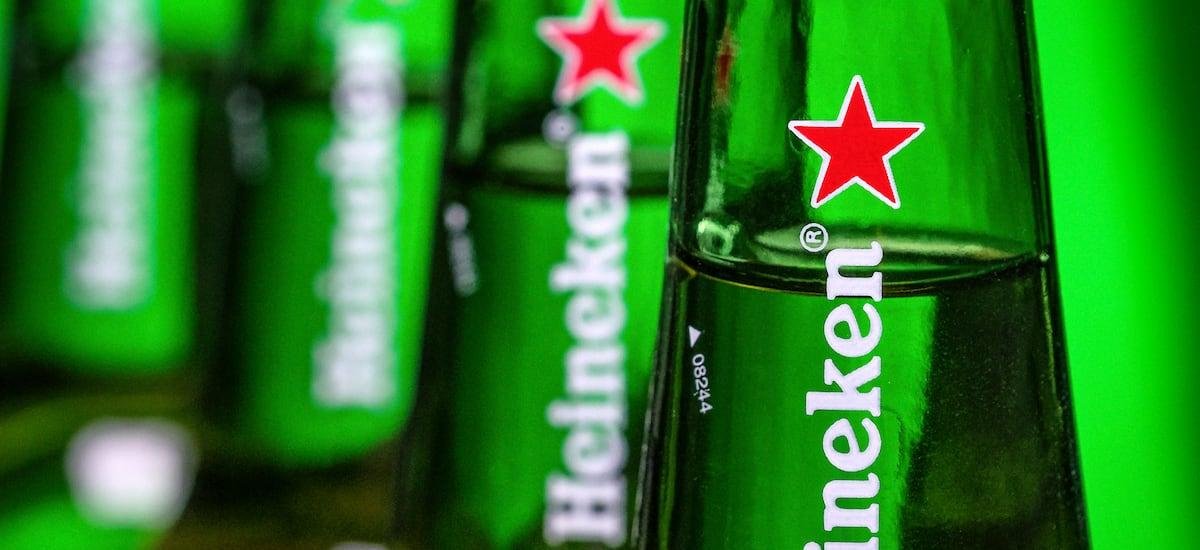 Heineken, socia del grupo Luksic en CCU, anuncia despidos masivos en el mundo y el mercado respalda la medida - La Tercera