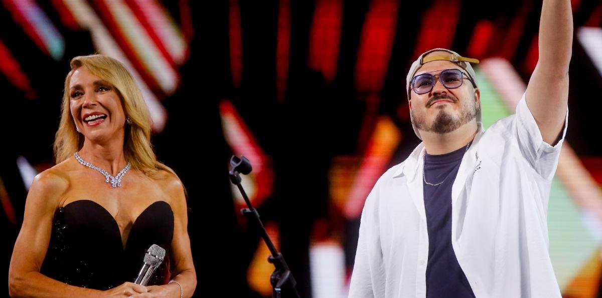 El osado chiste de Karen Doggenweiler a Esteban Düch que sacó carcajadas en Viña 2026