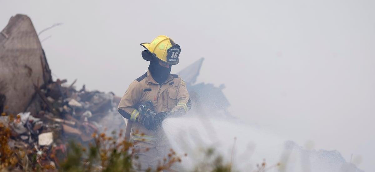 Continúan incendios en el Maule: Linares se mantiene en alerta roja y Parral en alerta amarilla