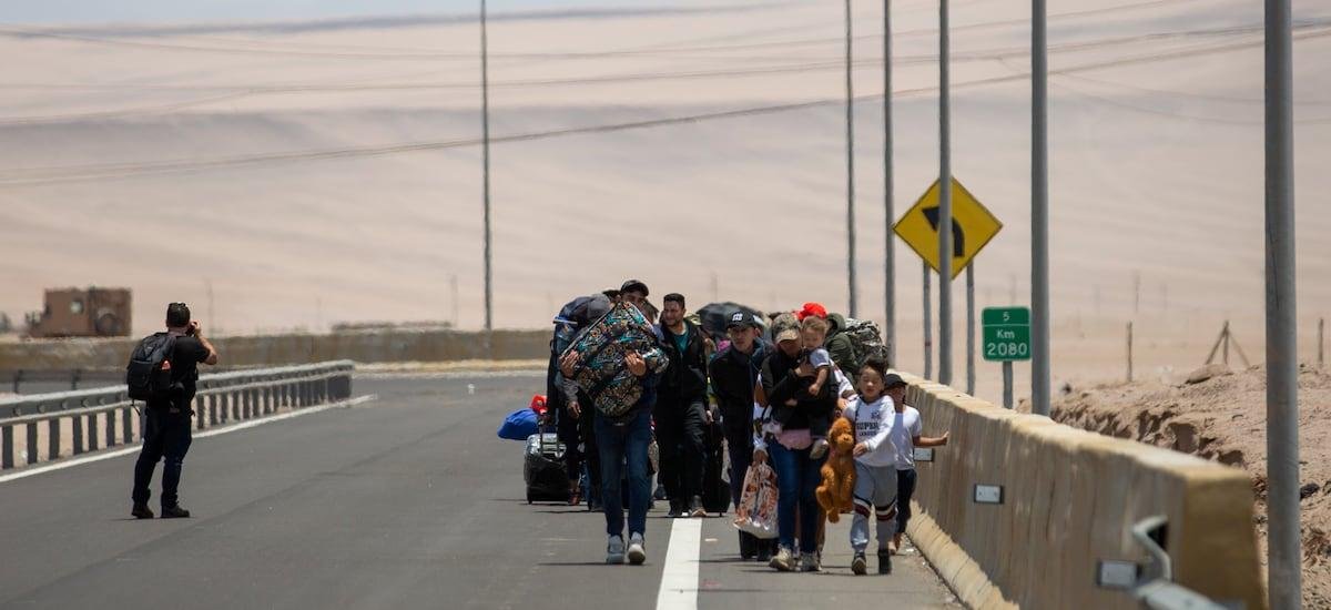 Cordero y otras autoridades evalúan positivamente el control biométrico que instaló Perú en la frontera con Chile