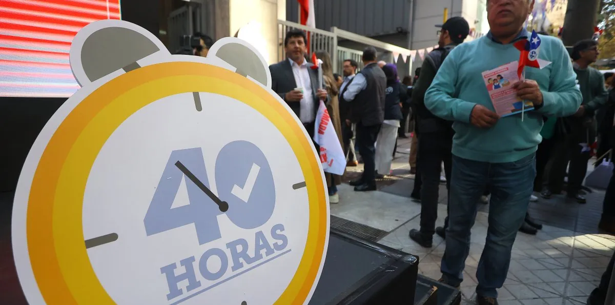 Ley 40 Horas: Gobierno prepara cambios para flexibilizar aplicación