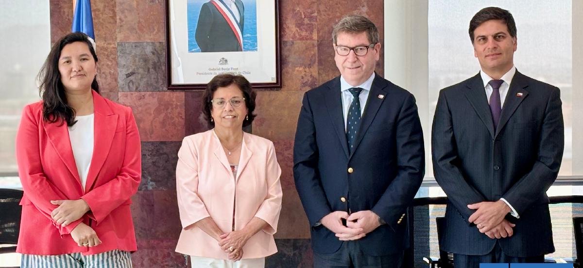 Con un súper ciclo del cobre de fondo: Ministra de Minería se reúne con el próximo biministro Mas