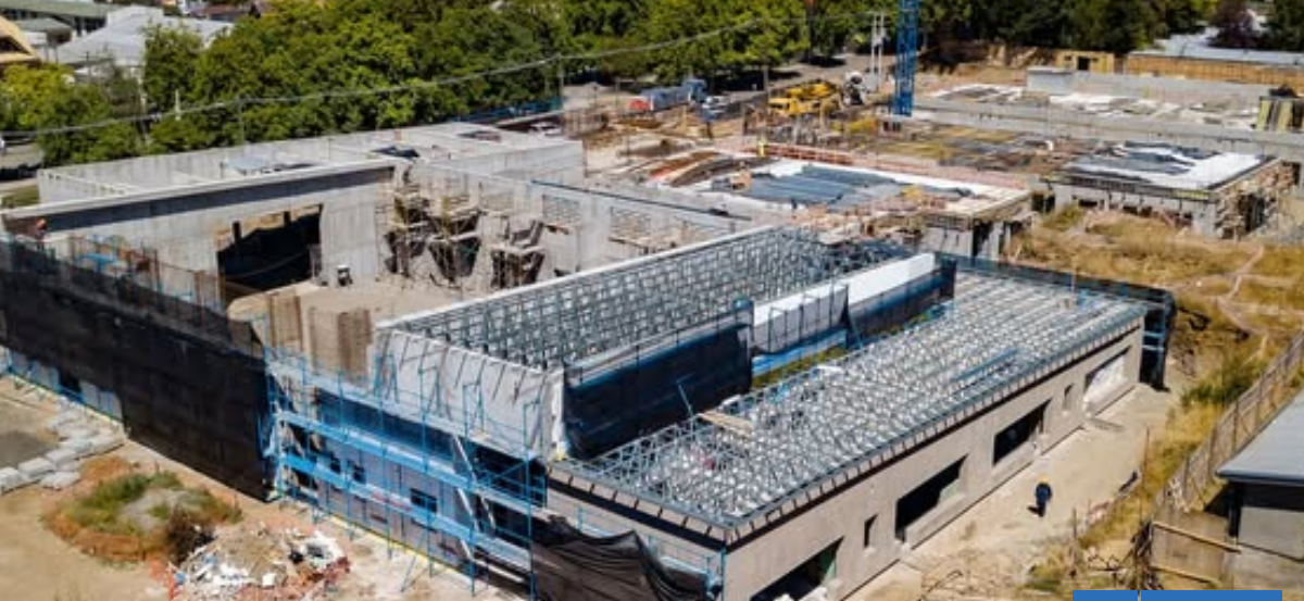 Al menos 2 meses de atraso presentan obras reconstrucción de Escuela Especial Ñielol de Temuco