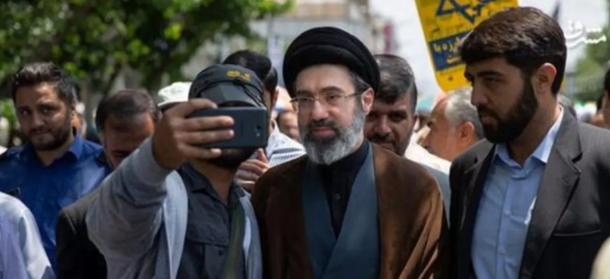 Jefe del Pentágono afirma que el nuevo líder supremo de Irán quedó “desfigurado” en el ataque de EE.UU.