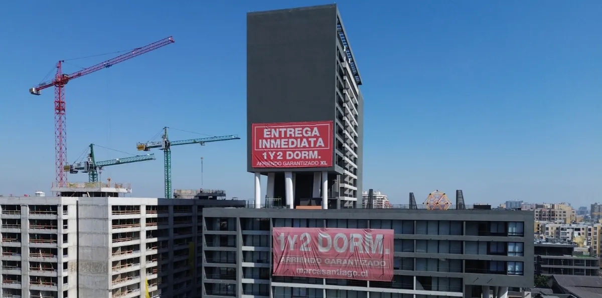 Diputados consideran "populista" la propuesta del PDG que busca reemplazar contratos en UF