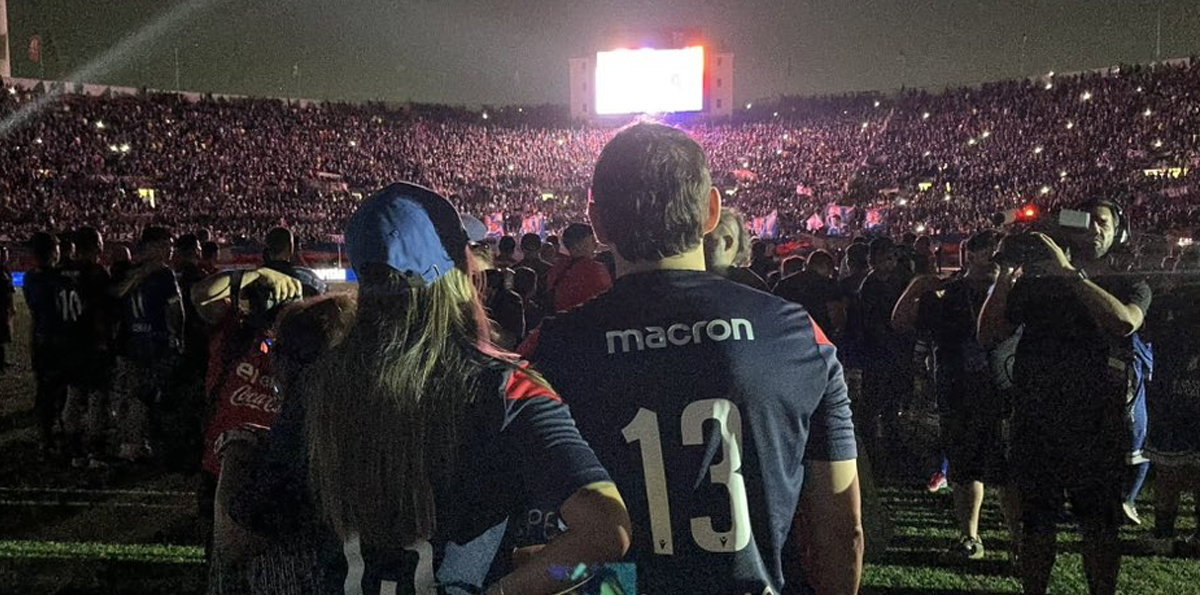 José "Pepe" Rojas dijo adiós al fútbol con emocionante partido de despedida en el Nacional