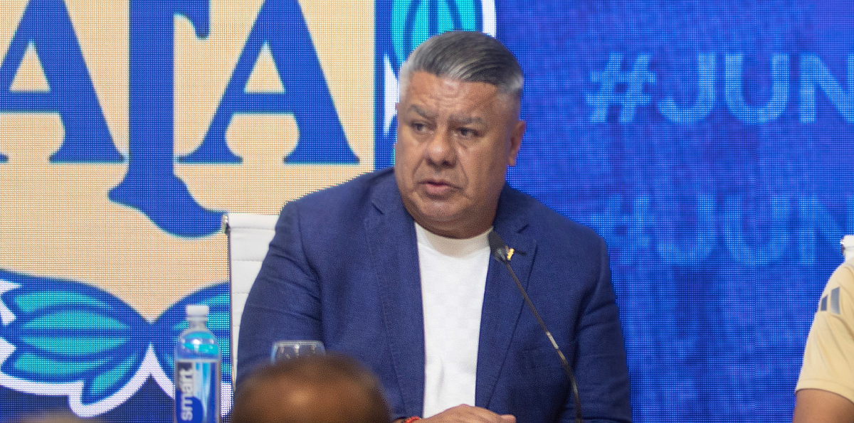 Justicia argentina impidió salida del país de "Chiqui" Tapia por investigación de corrupción