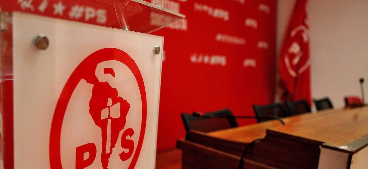 La crisis del centro y el rol del PS ¿articulador o espantapájaros?