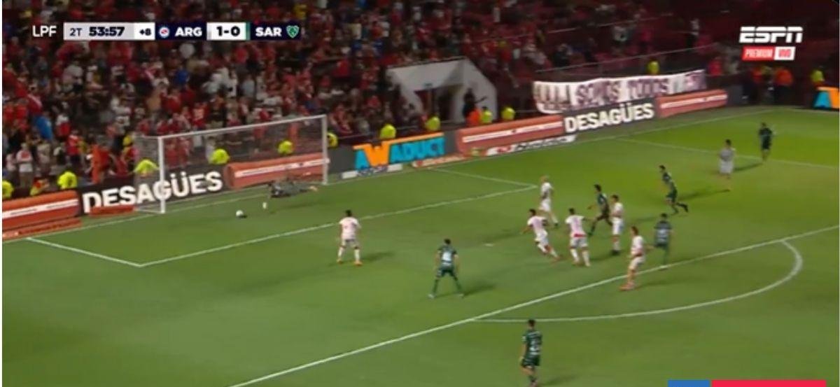 Brayan Cortés fue héroe en debut de Argentinos en Liga Argentina: el tapadón agónico que evitó empate