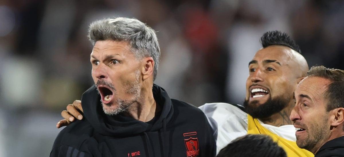 La satisfacción de Fernando Ortiz tras otra victoria sobre la hora de Colo Colo: “Siempre fuimos a buscar el partido”