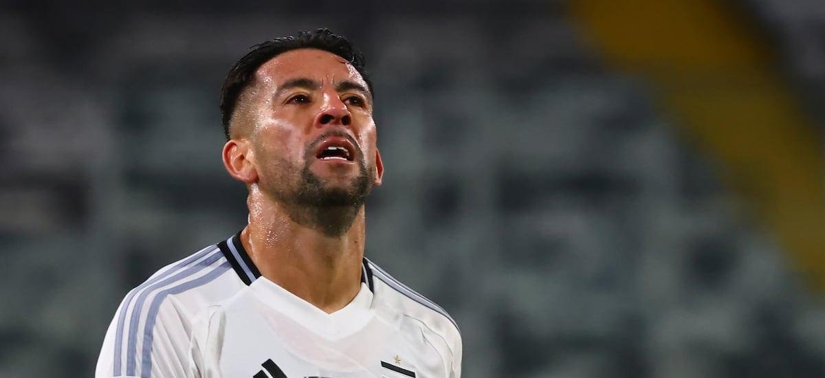 ¿Se queda sin jugar? Este es el sueldo que exige Mauricio Isla para “evaluar cualquier propuesta”