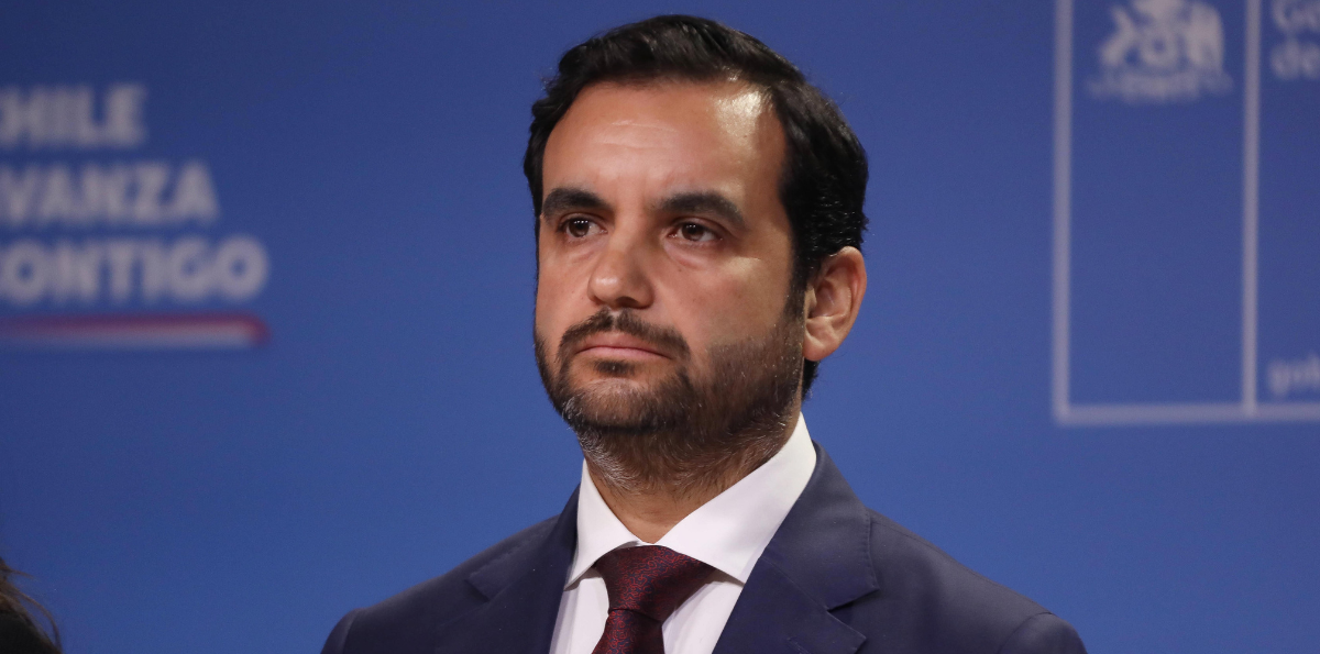 Gajardo responde a Kast y profundiza dichos sobre “sabotaje” en Gendarmería