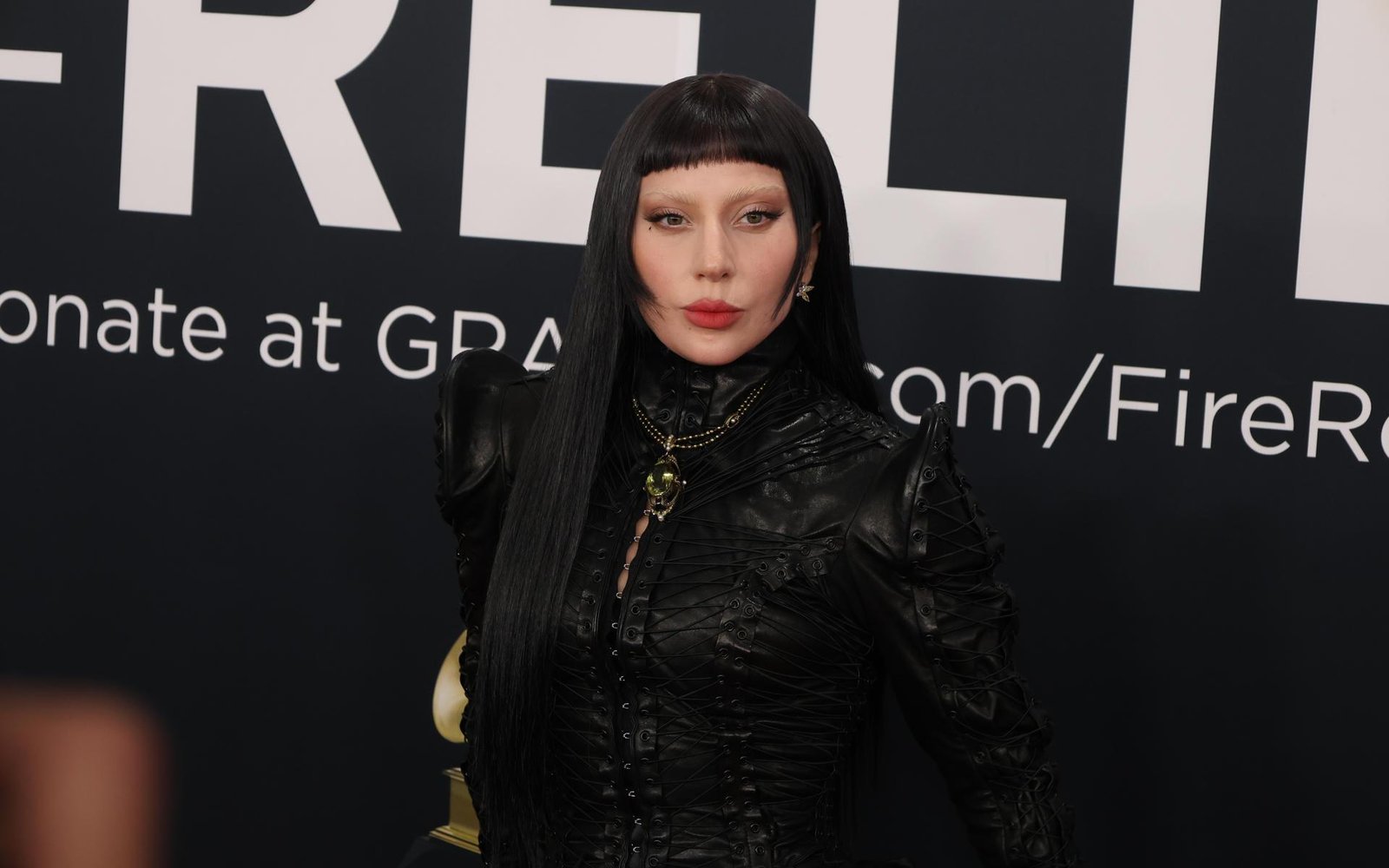 Lady Gaga interrumpe show en Tokio para condenar al ICE: “Me duele el corazón…”