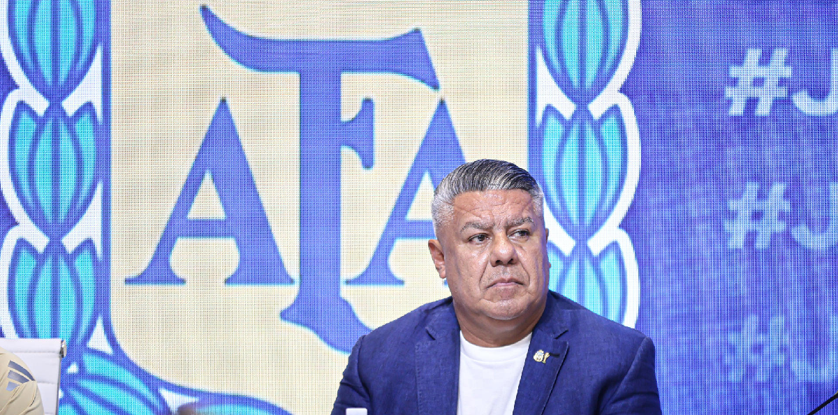 "Chiqui" Tapia acusó al Gobierno de Milei de crear una campaña de debilitamiento institucional contra la AFA