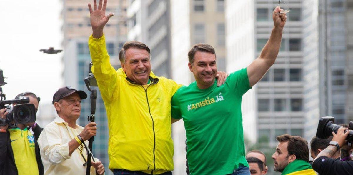 Hijo de Bolsonaro y Lula en empate técnico: lo que informan encuestas en carrera presidencial en Brasil